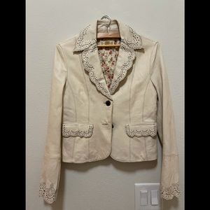 Stunning Wilson leather jacket cream/ white sz. Small